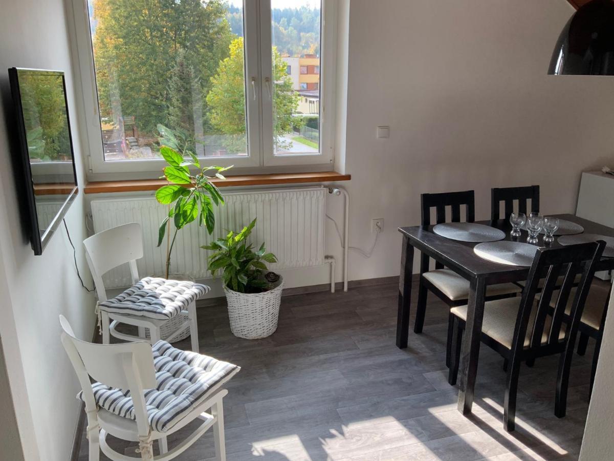 Apartman V Podkrovi Hostinne  Luaran gambar